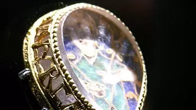 512px the alfred jewel